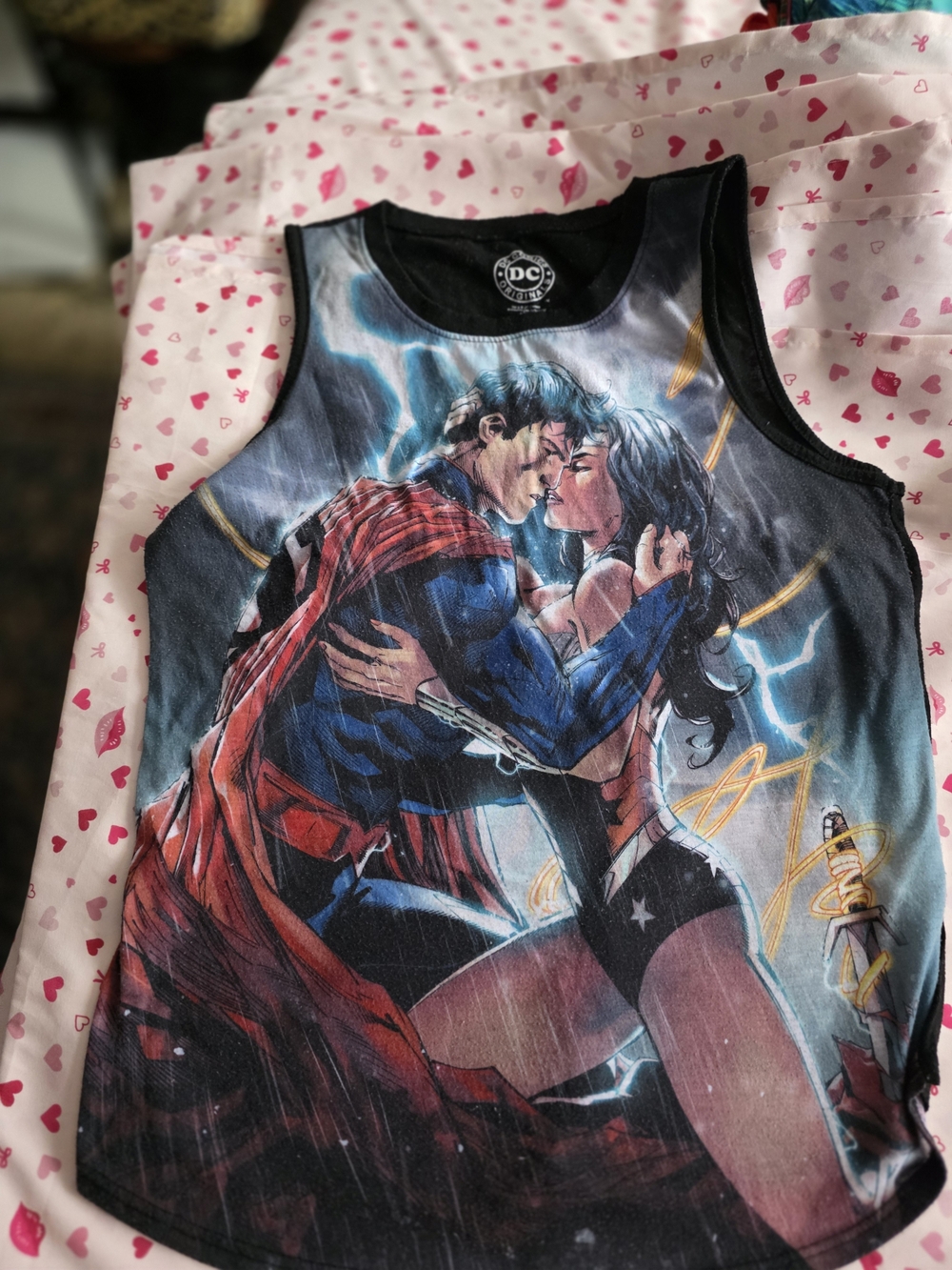 DC Comics Superman & Wonder Woman Graphic Tank Top - Black/Blue/Red